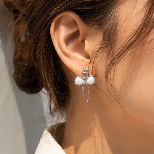 Myssac Bow Earrings™