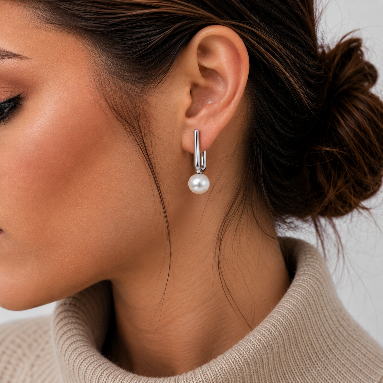 Myssac Pearl Square Earrings™