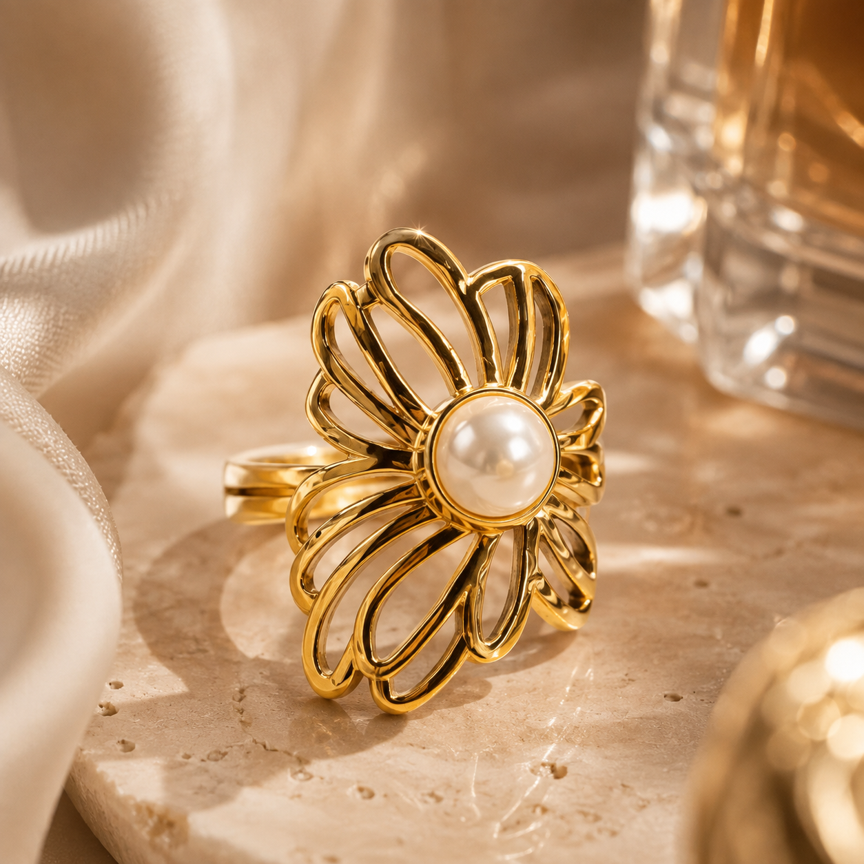 Myssac Pearl Bloom Ring™