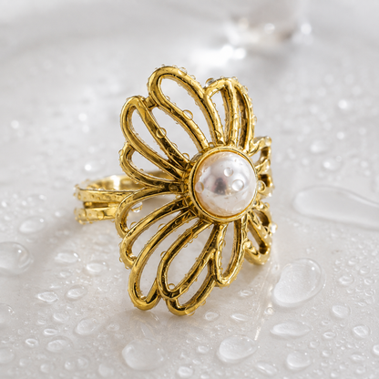 Myssac Pearl Bloom Ring™