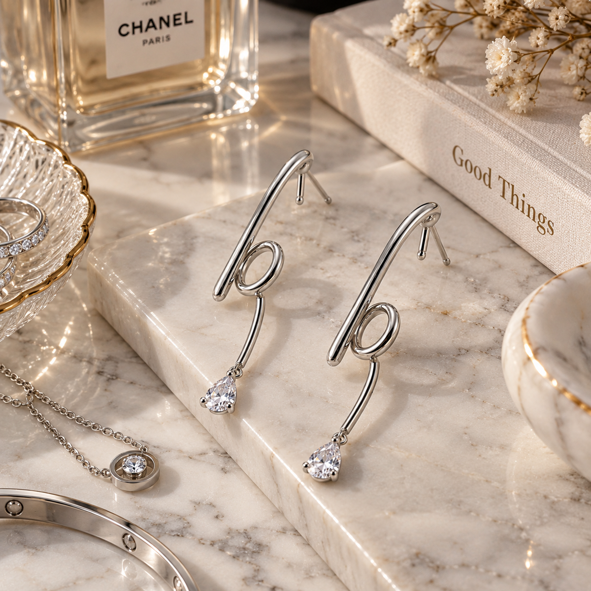 Myssac Crystal Drop Earrings™