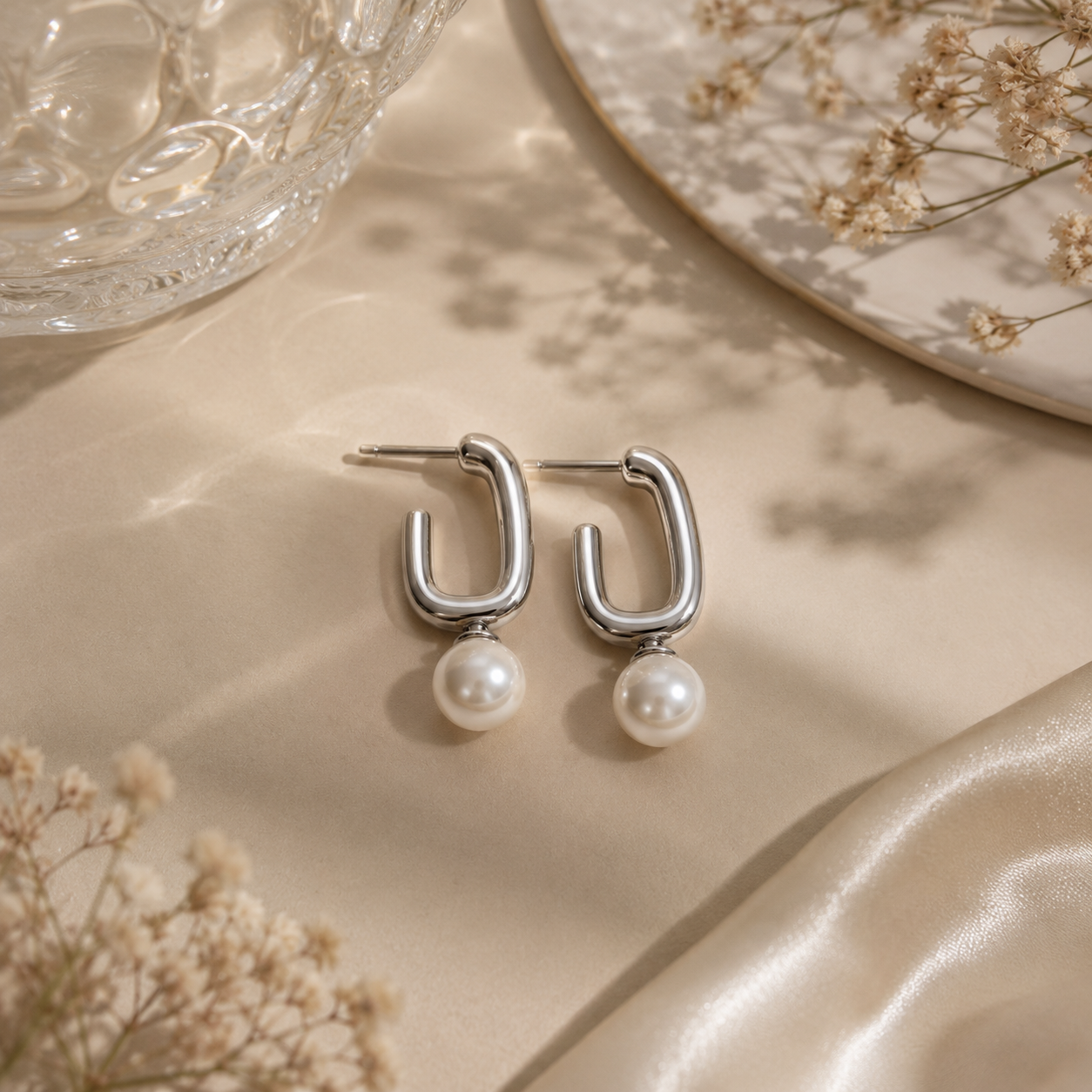 Myssac Pearl Square Earrings™