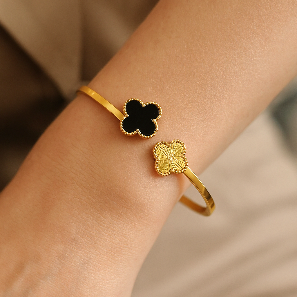 Myssac Black Clover Bracelet™