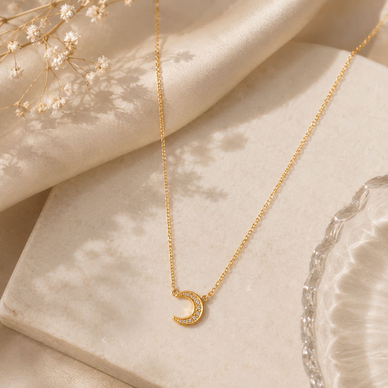 Myssac Gold Moon Necklace™