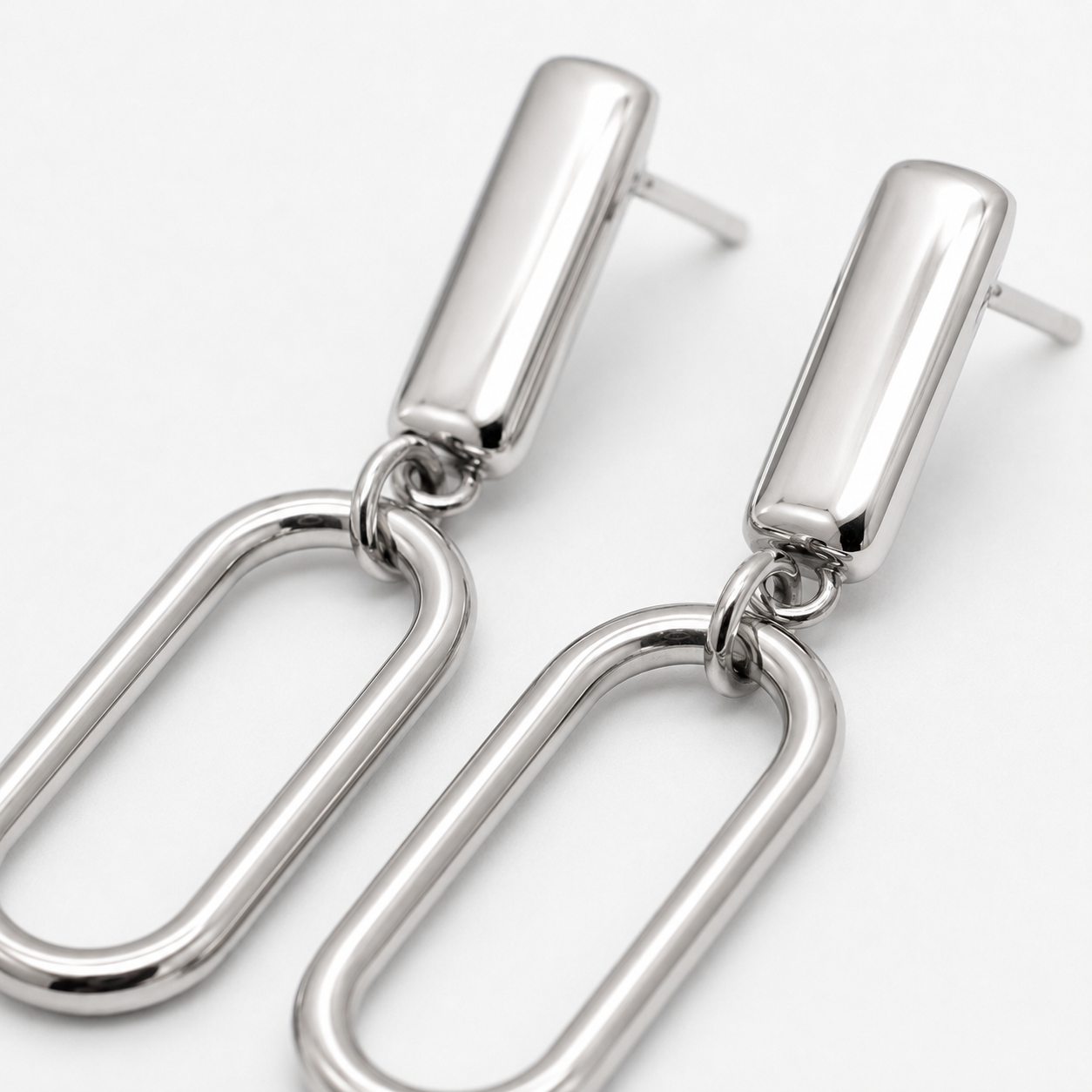 Myssac Oval Earrings™