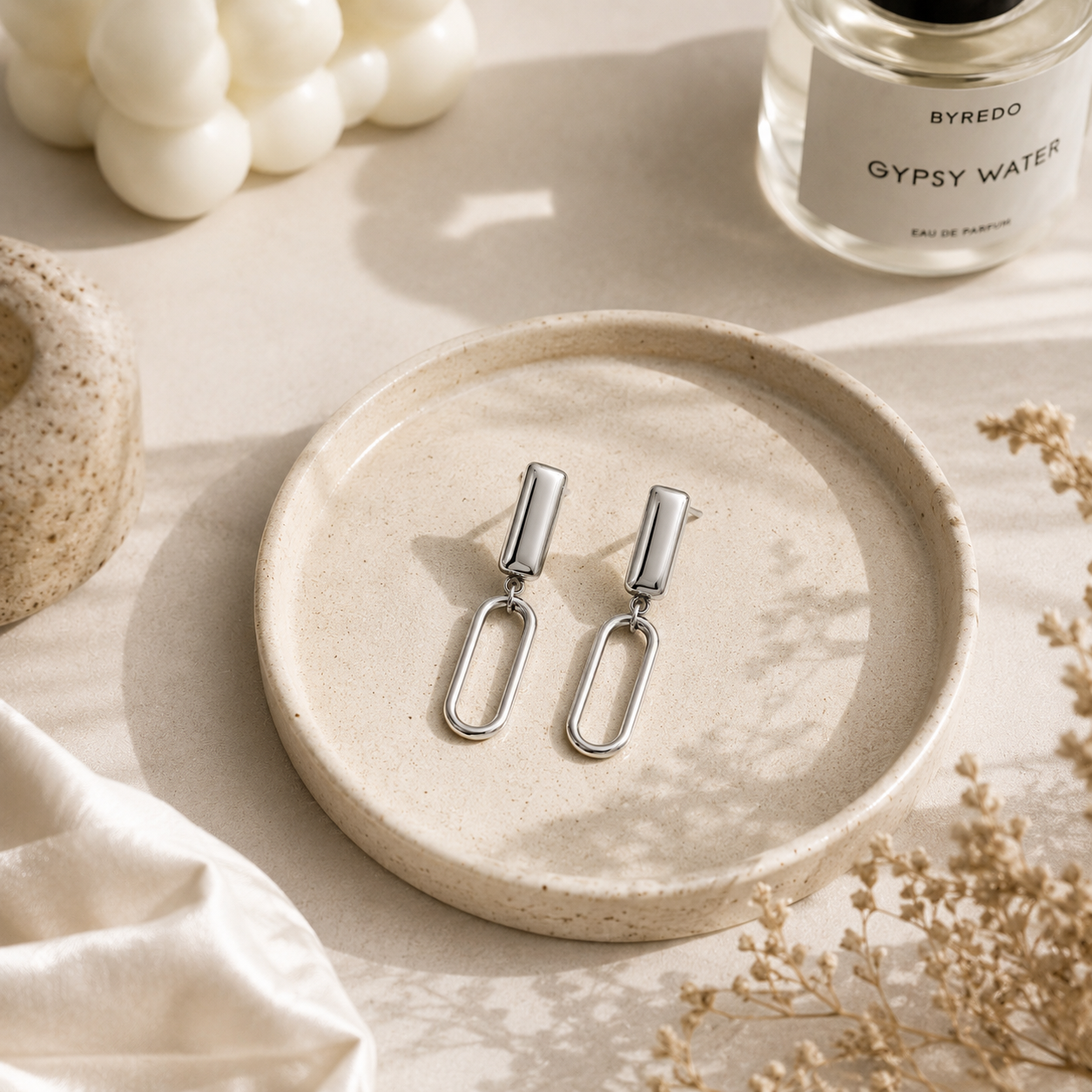 Myssac Oval Earrings™