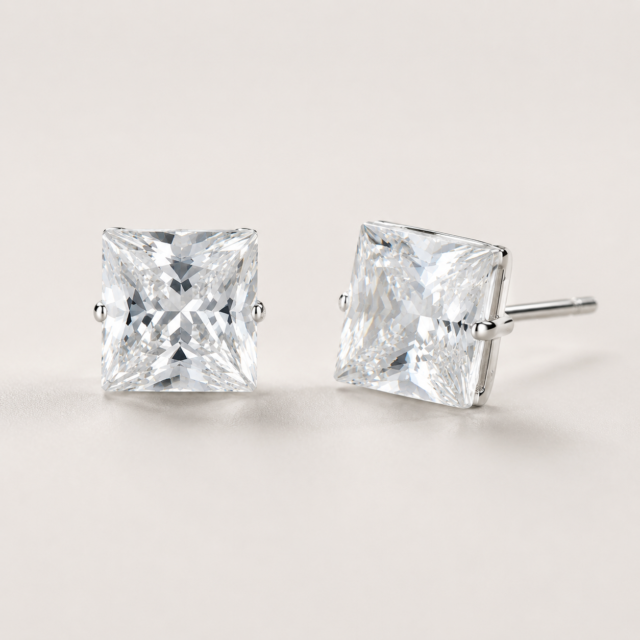 Myssac Zircon Square Earrings™